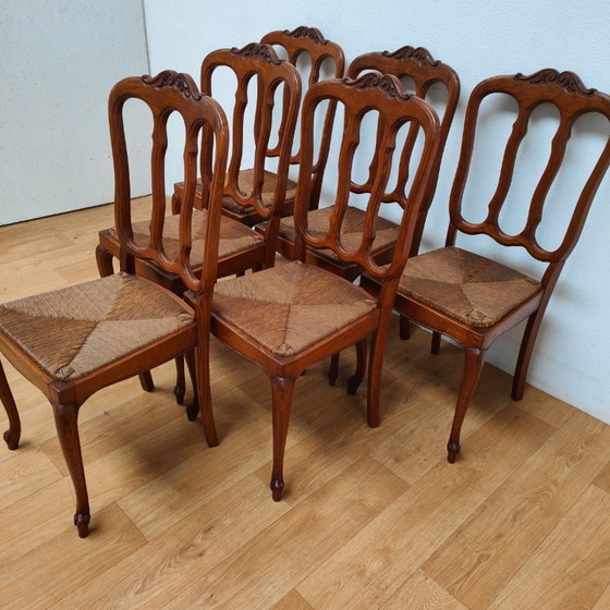 Image 1 of Vintage country chairs dining table chairs dining room chairs