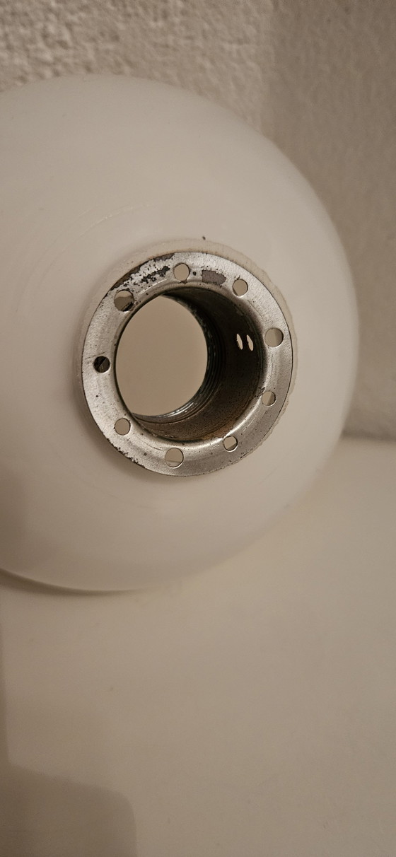 Image 1 of Lámpara de sobremesa de madera escandinava con bola de cristal