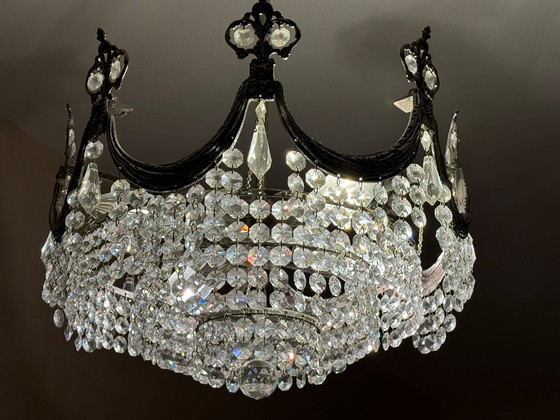 Image 1 of Elegant crystal chandelier