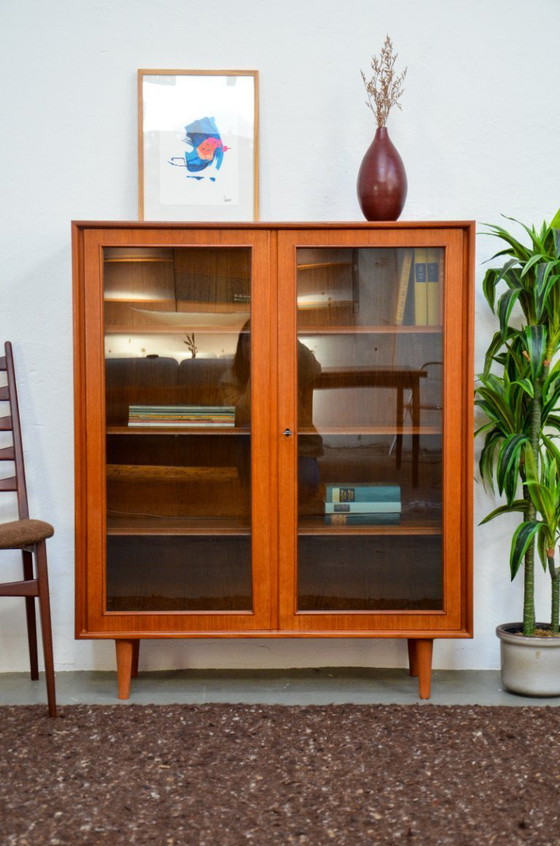 Image 1 of Vetrina vintage, mobile alto retrò in teak di metà secolo, cassettiera, anni '70