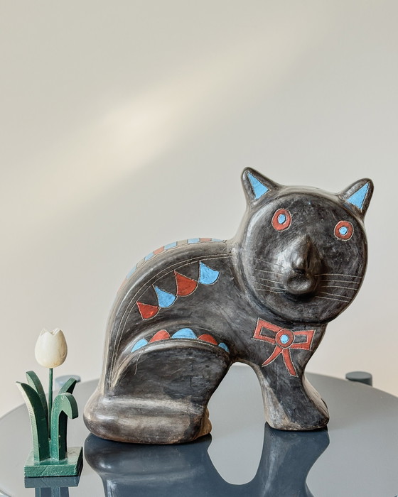 Image 1 of Folk Art Ceramic Cat Sculpture – Handcrafted & Painted