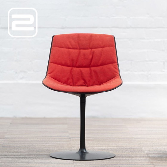 Image 1 of Mdf Italia Flow Chairs Swivelstoel