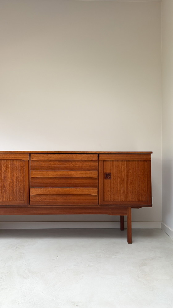 Credenza vintage in legno di teak – Credenze, Wood (photo 3 of 13)