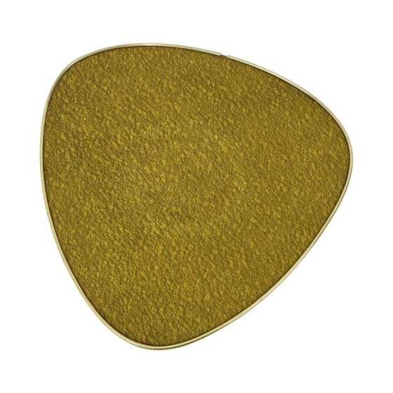 Image 1 of Mesa de jardín triangular de mediados de siglo