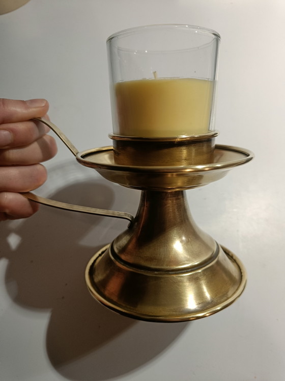 Image 1 of Vintage brass candle holder / tealight stand with handle – Hollywood Regency style