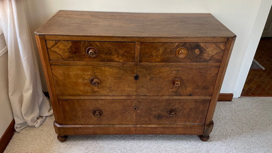 Image 1 of COMMODE Ancienne NOYER et Bois Massif