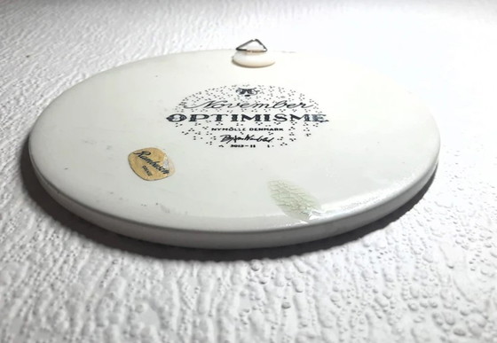 Image 1 of  Bjørn Wiinblad Nymølle wandplaat november "Optimisme"