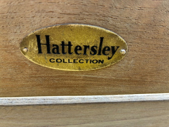 Image 1 of Ensemble de 2 chaises longues classiques Hattersley Premium en teck avec repose-pieds, comme neuves
