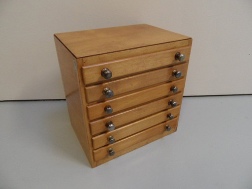 Cajonera de relojero antigua