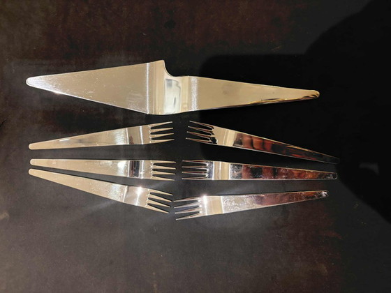 Image 1 of Servire un dessert Modernista Herdmar Portogallo