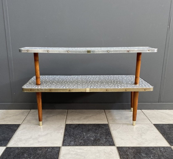 Grauer Formica-Pflanztisch aus den 1960er Jahren – Pflanzentisch, Wood (photo 5 of 8)