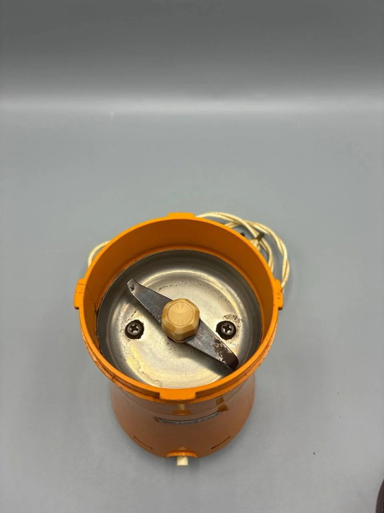 Moulinex Vintage Orange Electric Mill - 60s/70s – Decorative Objects, Chrome (photo 4 of 4)