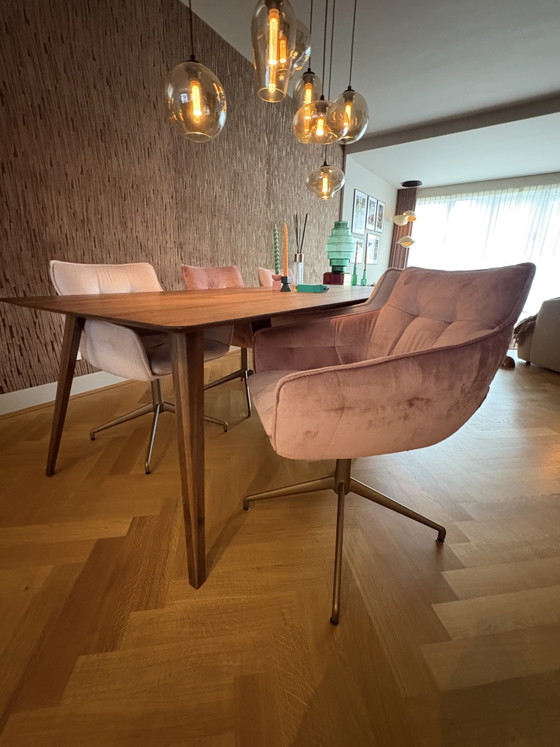 Ensemble de salle à manger (Table Spike Van Seuren et chaise Hug) – Salles à manger complètes, Metal, Velvet (photo 5 of 15)