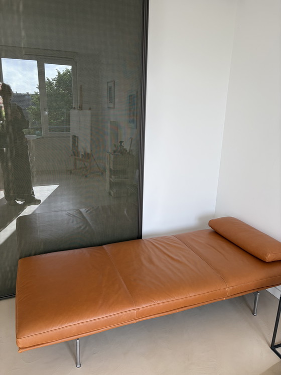Image 1 of Sofá cama Muuto