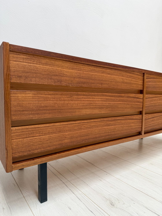 Image 1 of 1960s Vintage Mid-Century Walnut Low Sideboard / Credenza