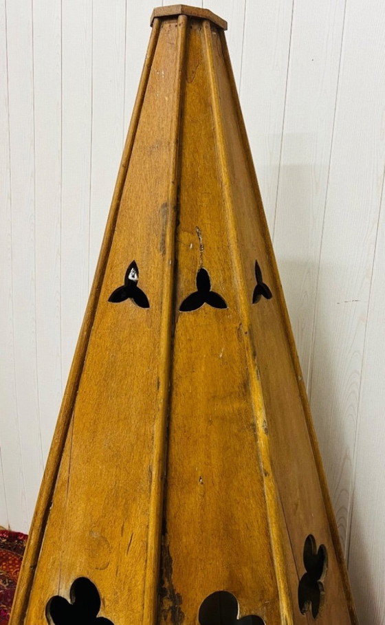 Image 1 of Chapiteau