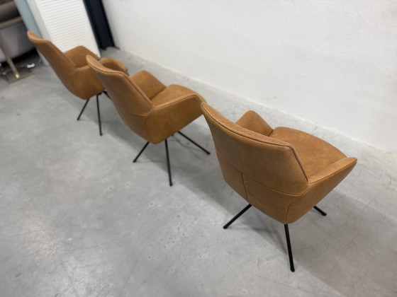 Image 1 of 6 L'avenir Rhode Turn chaises de salle à manger cuir brun