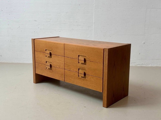 Mid-century oak sideboard in brutalist style, 1960s – Wood (photo 3 of 12)
