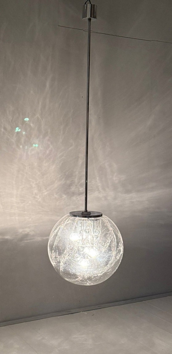 Image 1 of Hanglamp in ruimtetijdstijl uit de jaren 70, model “8926” 'Big Ball' van DORIA, Duitsland.