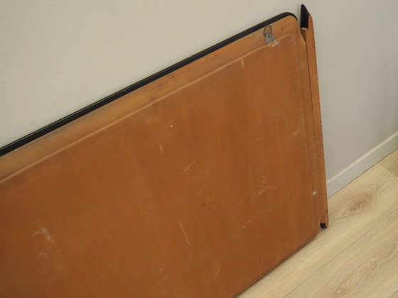 Image 1 of Miroir dans un cadre en acajou, design italien, années 1970, production : Italie