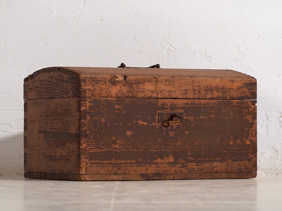Antike Truhe mit dunkler Patina (ca. 1900) #3 – Aufbewahrungsschrank, Rustic (photo 11 of 40)