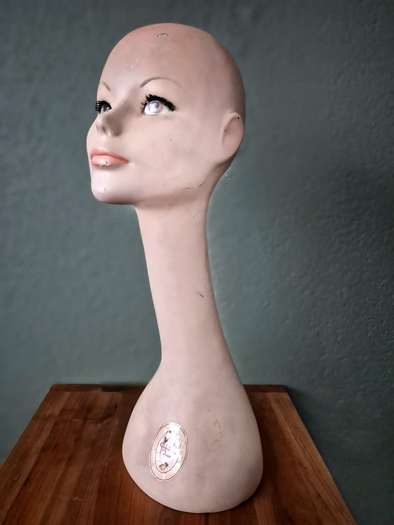 Image 1 of Christian Dior bust/mannequin 