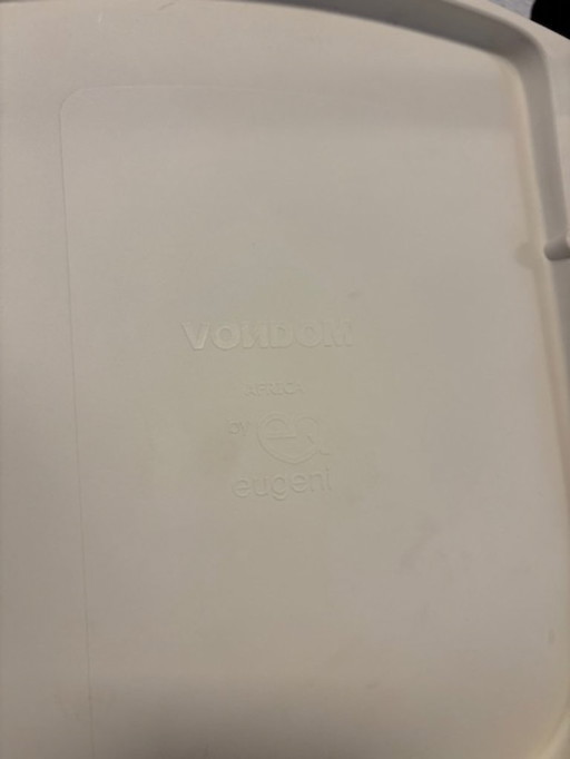 1x Vondom Africa Armchair