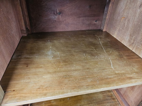Buffet bas Art Déco en noyer à trois portes, années 1940 – Bois, Klassiek (photo 16 of 27)