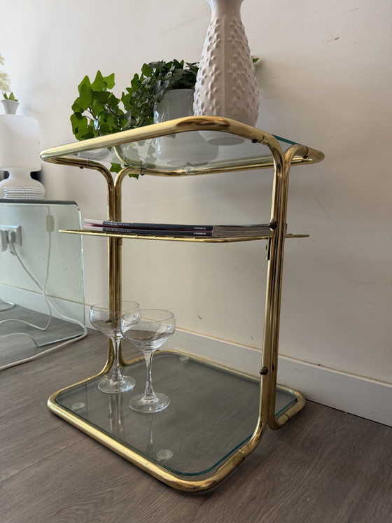 Image 1 of Hollywood Regency bijzettafeltje messing en glad