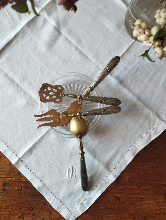 Image 1 of An old-fashioned dessert or hors d'oeuvre service