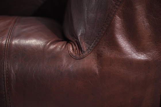 Image 1 of Perfecte, gepatineerde Le Bambole leren bank van Mario Bellini - B&B Italia