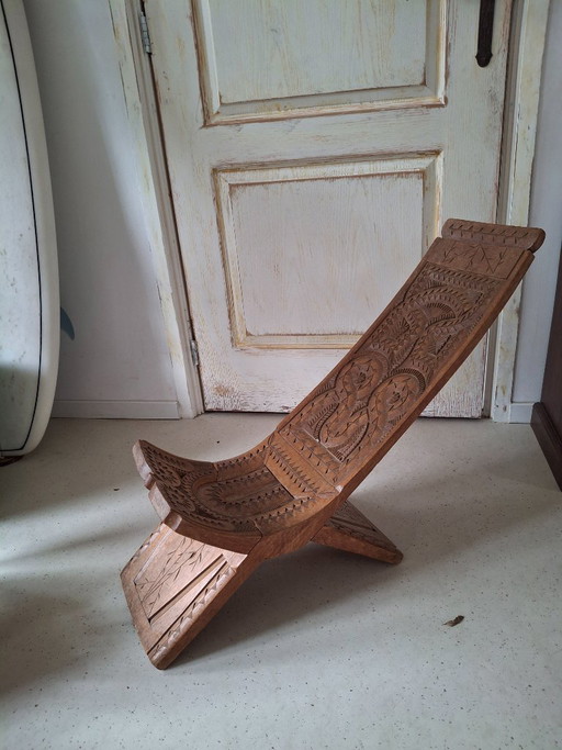 Vintage handgeschnitzter Klappstuhl