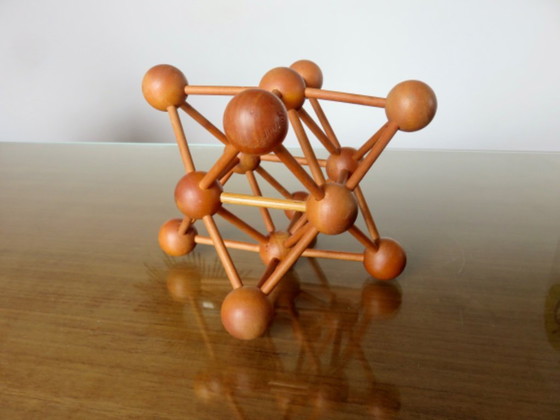 Image 1 of Scultura in legno "Atomium" dalla mostra di Bruxelles, anni '70, vintage