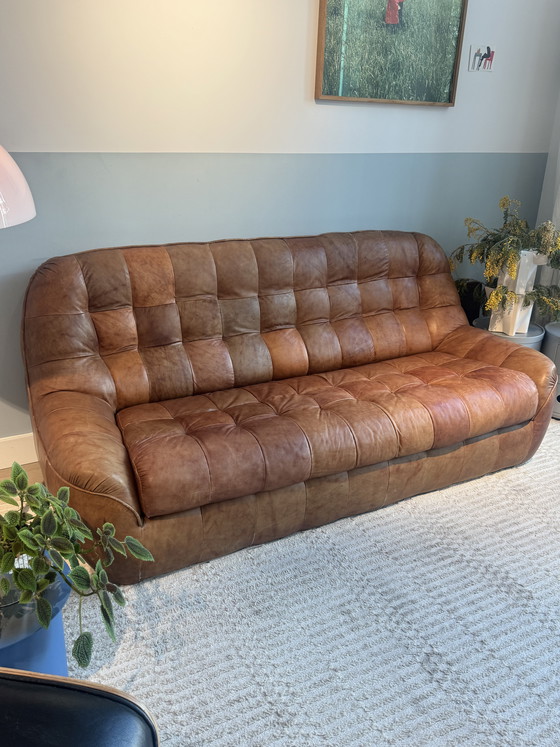 Image 1 of Canapé design vintage Ligne Roset style Togo en cuir marron