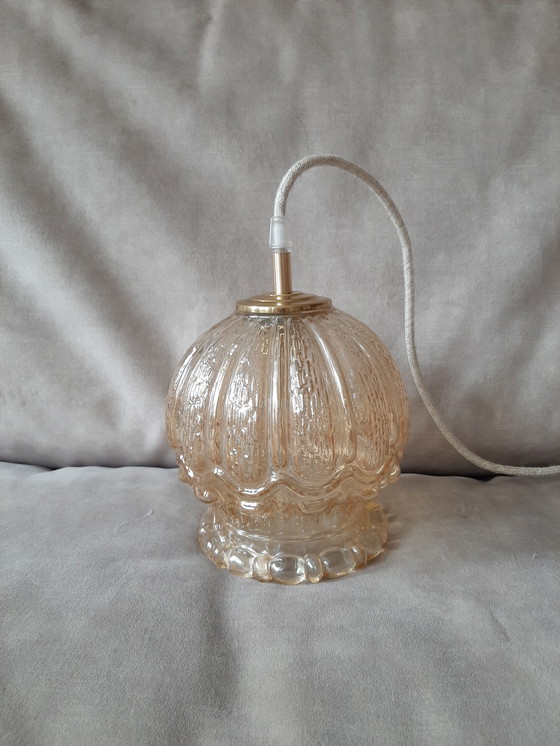 Image 1 of Vintage bubble hanglamp | Vintage bol amberkleur jaren 60