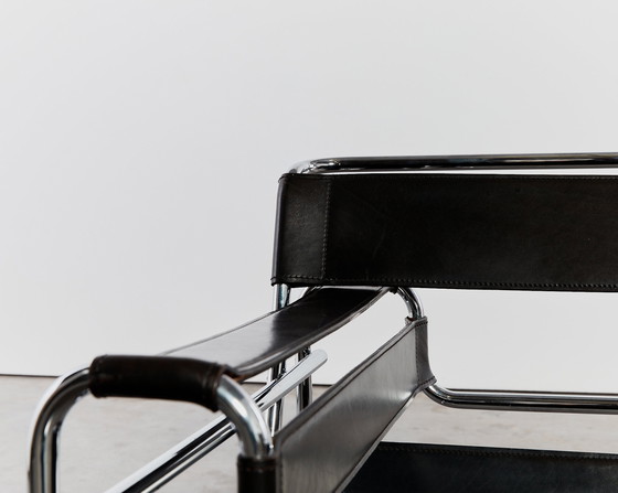 Image 1 of Sedia originale di Wassily - edizione Fasem - timbrata