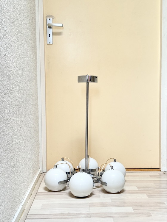 Image 1 of Originaler Space Age-Kronleuchter aus den 1960er/70er Jahren mit sechs verstellbaren Augapfelschirmen