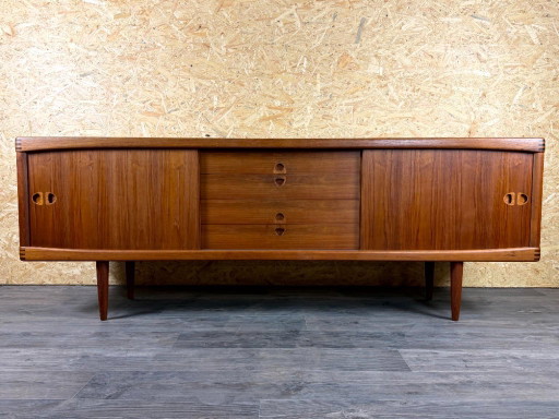 Teakhouten dressoir/credenza uit de jaren 60/70 van H.W. Klein Bramin, Deens modern design.