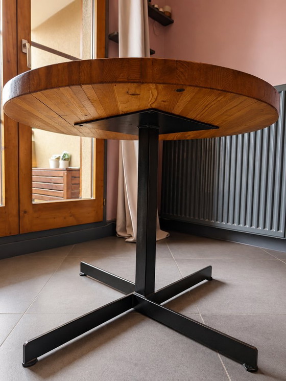 Tafel in het Hôtel des Trois Arcs door Charlotte Perriand, 1967-1968 – Charlotte PERRIAND, Les Arcs (photo 3 of 5)