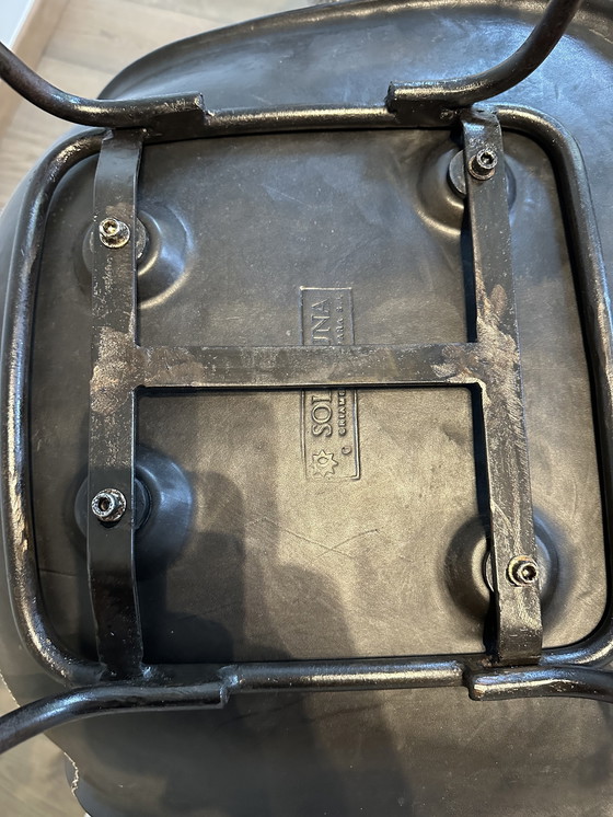 Image 1 of Tabourets Sol Y Luna, en cuir noir 