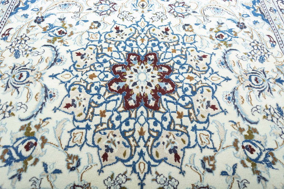 Image 1 of Hand-knotted Nain carpet with silk - 257 X 160 Cm