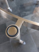 Diade Tio dining table: round, glass and stainless steel legs