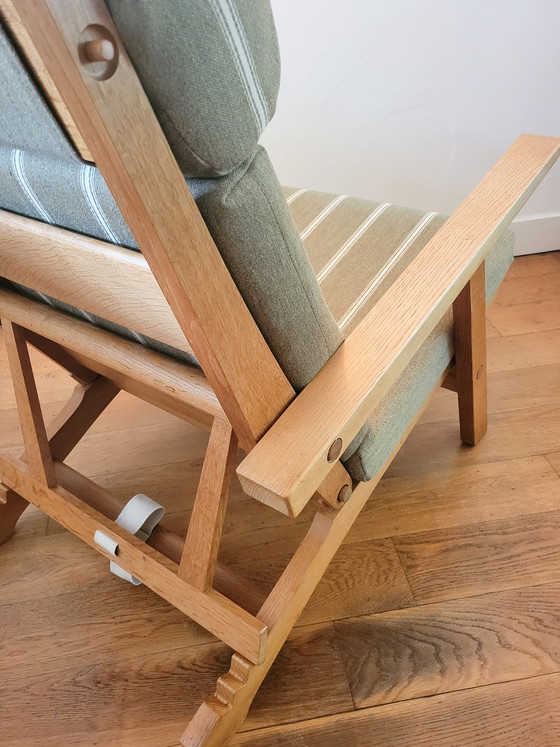 Image 1 of Fauteuil en Voetenbank van Hans J. Wegner voor AP Stolen