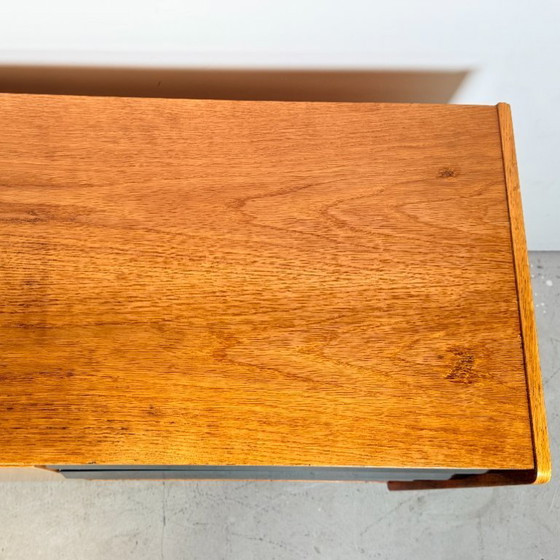 Image 1 of U460 sideboard with colored drawers, Jiří Jiroutek