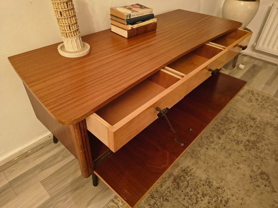 Image 1 of Mueble de TV/cómoda | mediados de los años 60 | teca