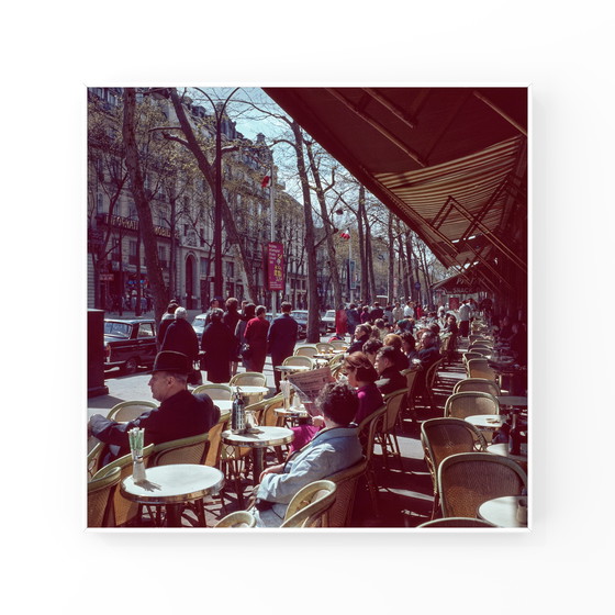 Image 1 of 1x op het terras in Parijs, 1960 | square fine art | Willem van der Poll