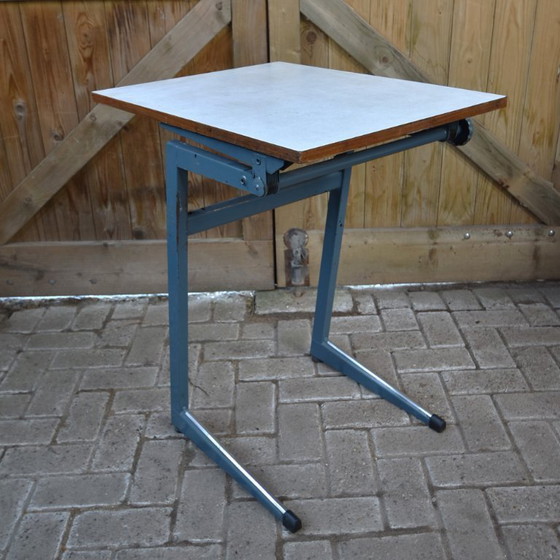 Image 1 of table à dessin marko table d'école réglable