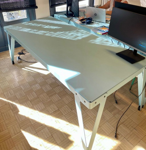 1 Lloyd 1x Lloyd Table de travail bleu clair 200x90 cm - parfaite pour un bureau élégant