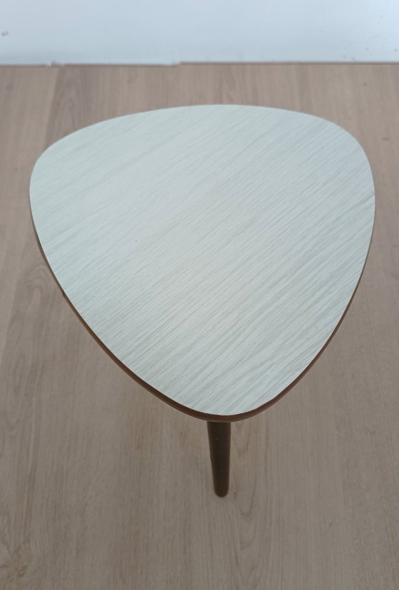 Image 1 of Vijftiger Jaren Bijzettafeltje