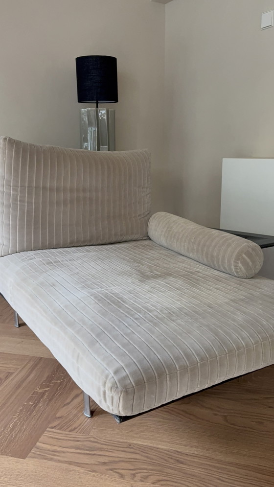 Chaise longue – B&B Italia, Cuero (photo 2 of 5)